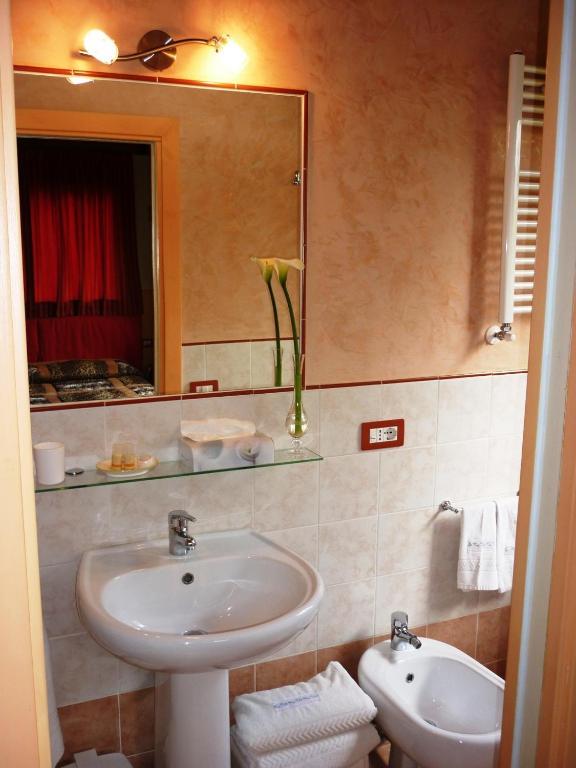 B&B Casale Ginette Incisa in Val d'Arno Rom bilde