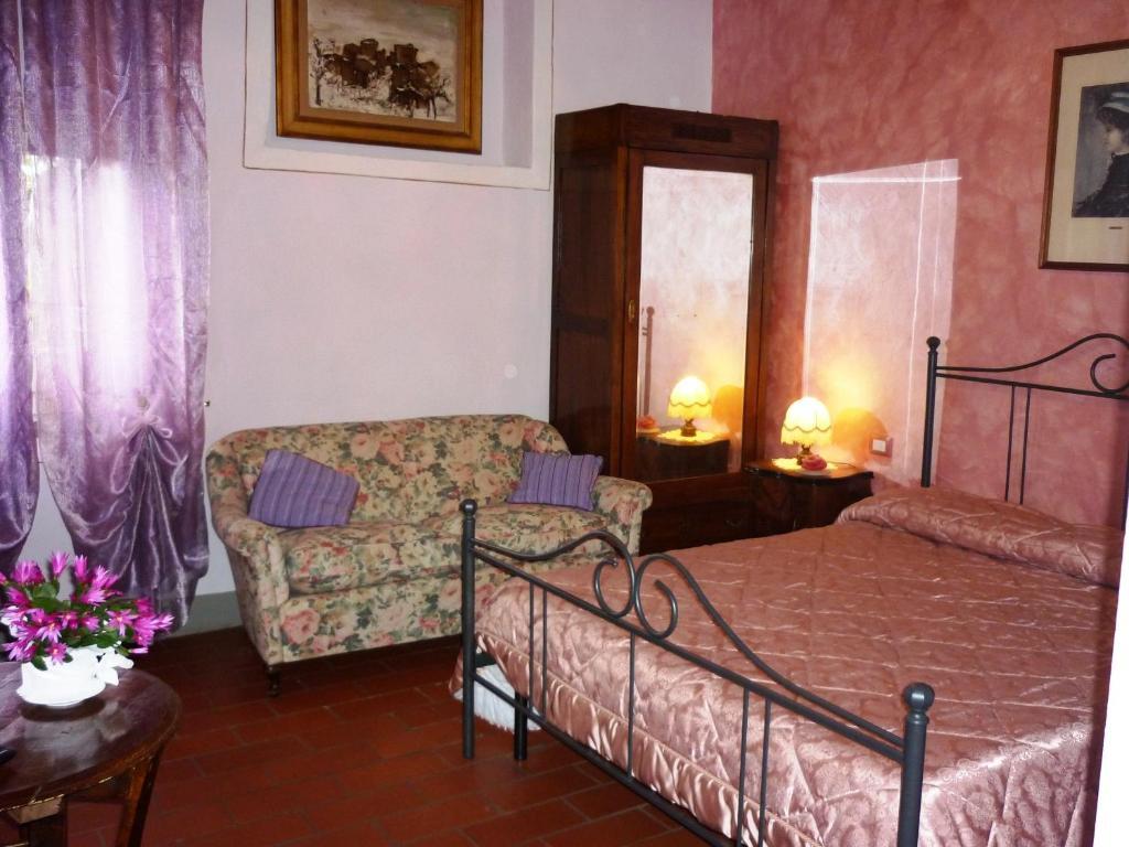 B&B Casale Ginette Incisa in Val d'Arno Rom bilde